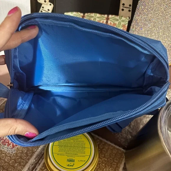 Bad Bunny Residency DTMF VIP Set - Picture 11 of 13